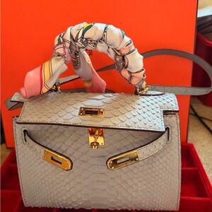 Grayish blue Python-Texture Top-Handle Women's Bag with Scarf Accent not auth